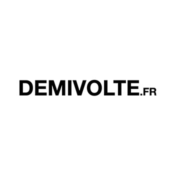 Demivolte